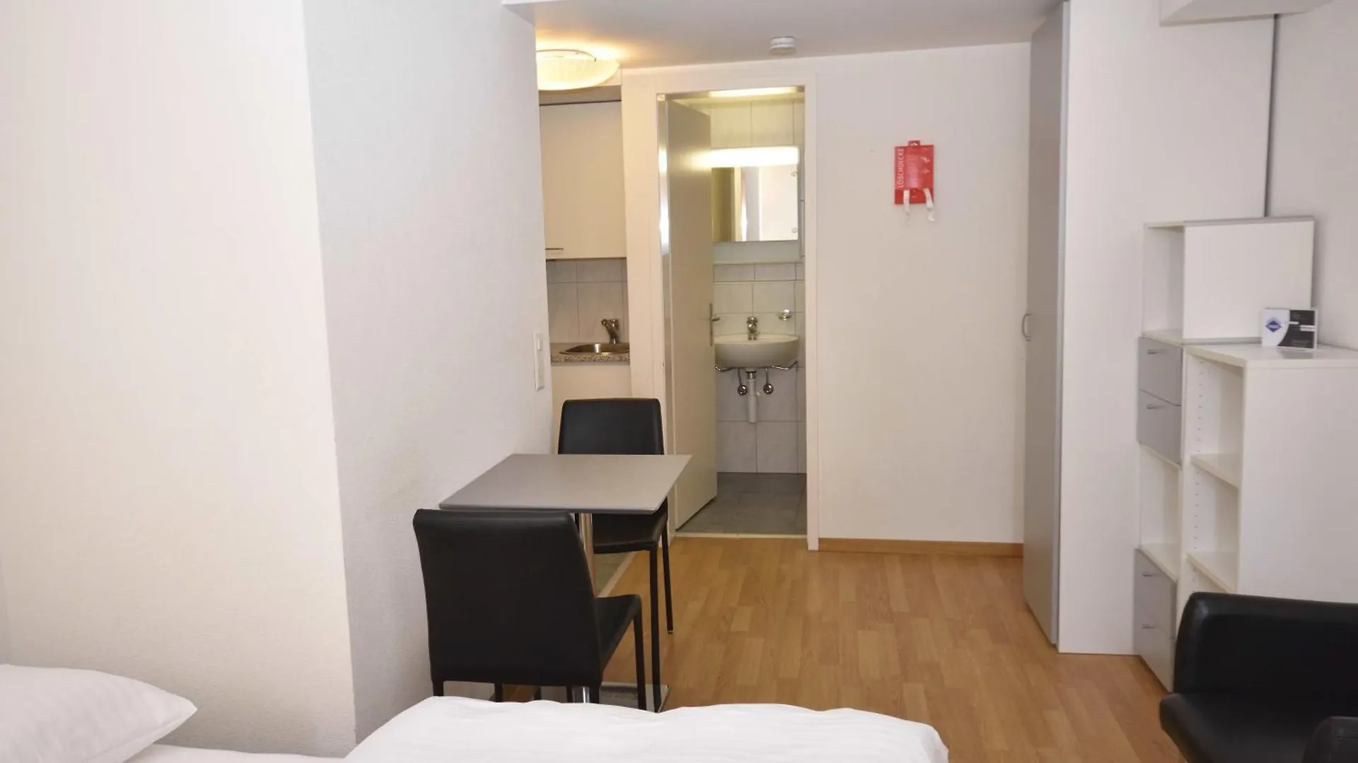 Studio At Famous Storchengasse - Stork 45 Zurich Apartment